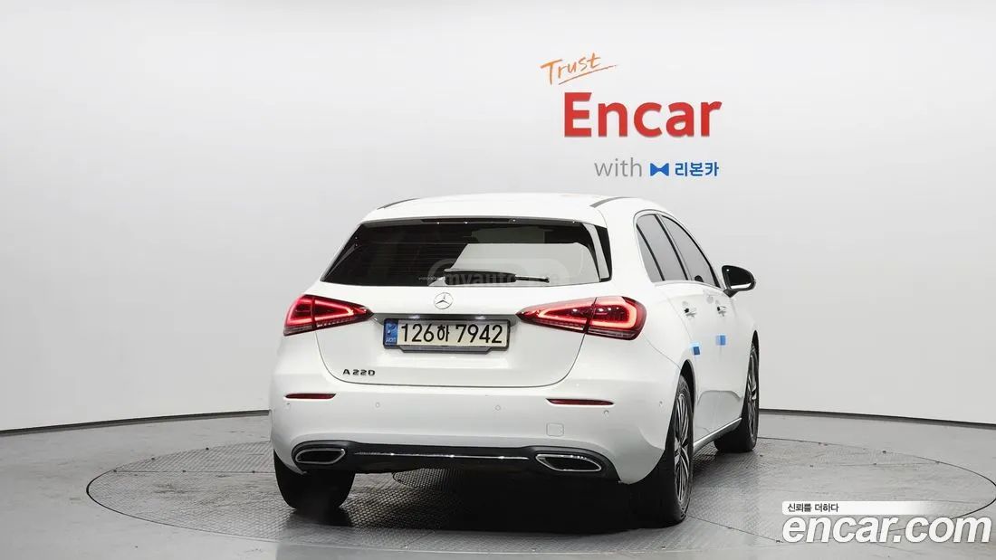 Mercedes-Benz - фото 4