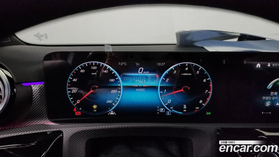 Mercedes-Benz - фото 8