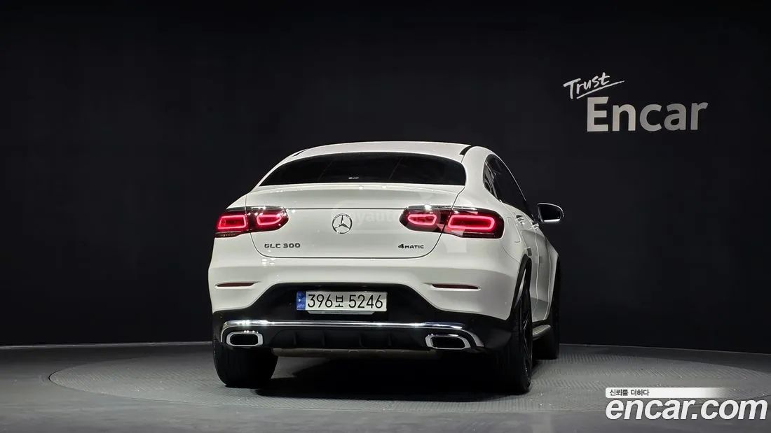 Mercedes-Benz - фото 4