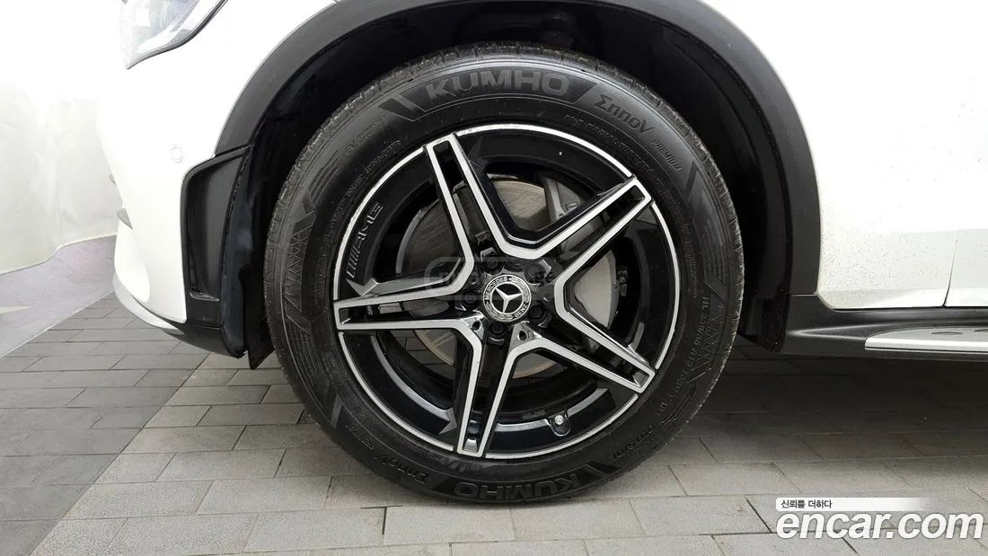 Mercedes-Benz - фото 5