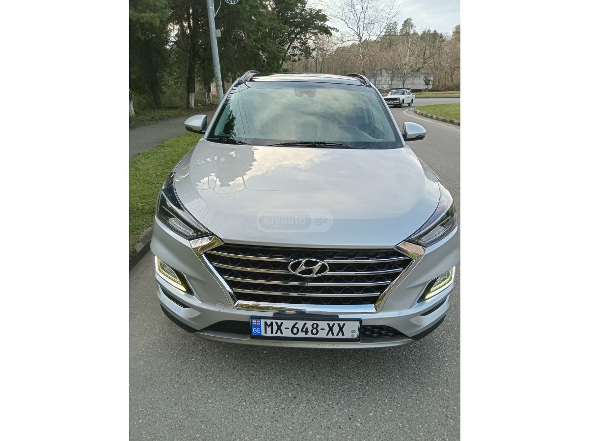 Hyundai Tucson - фото 1