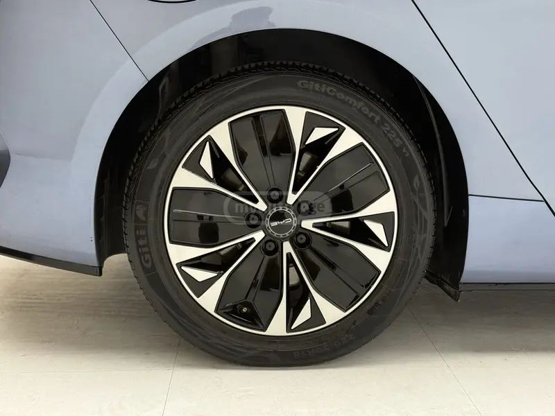 BYD Seal 2023 — миниатюра 11