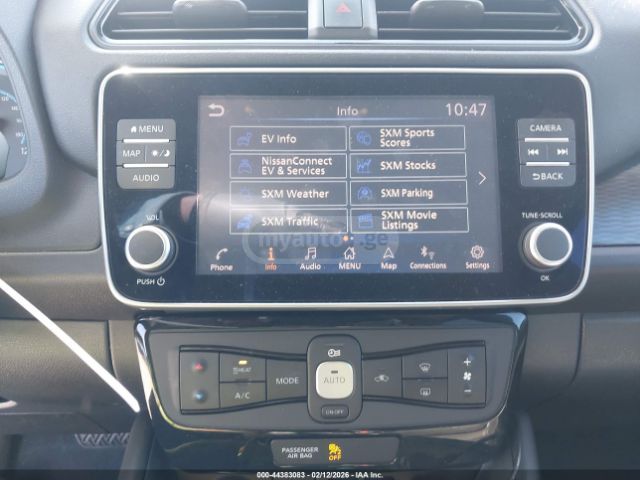 Nissan SV PLUS 4dr Hatchback Automati — миниатюра 15