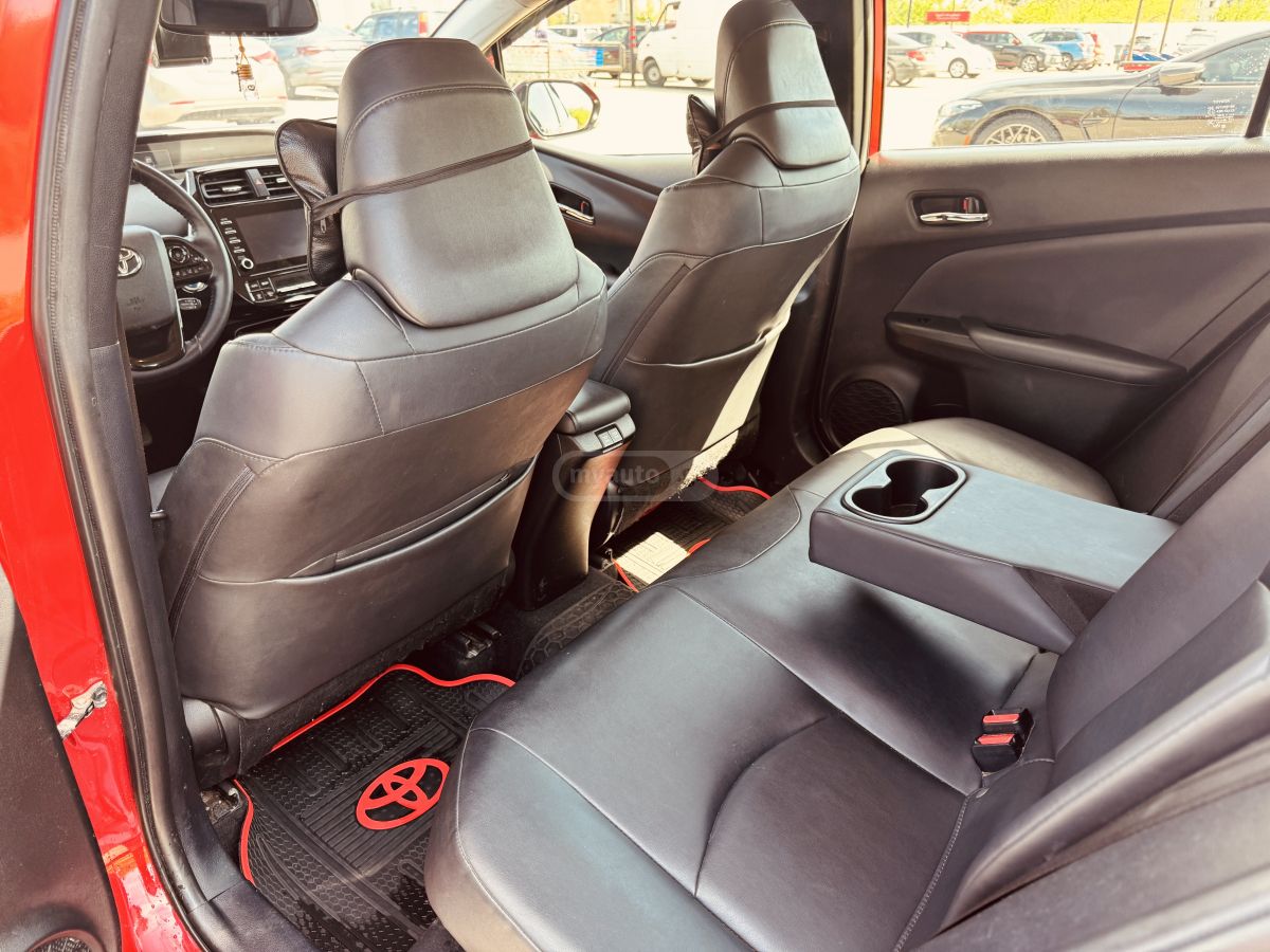 Toyota Prius - фото 8