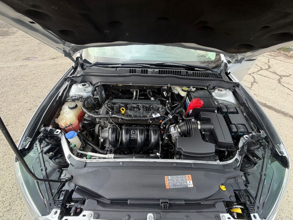 Ford Fusion - фото 4