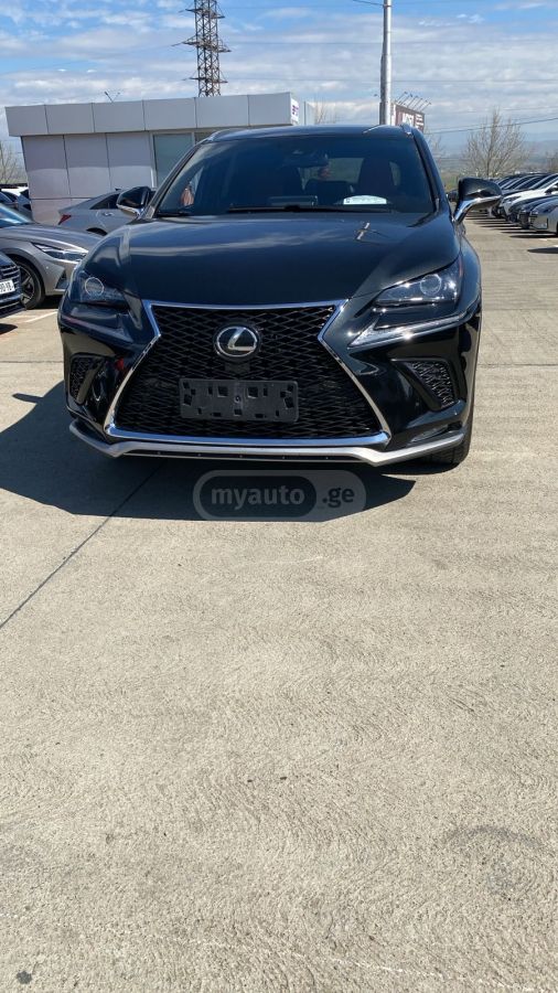 Lexus NX 300 - фото 2