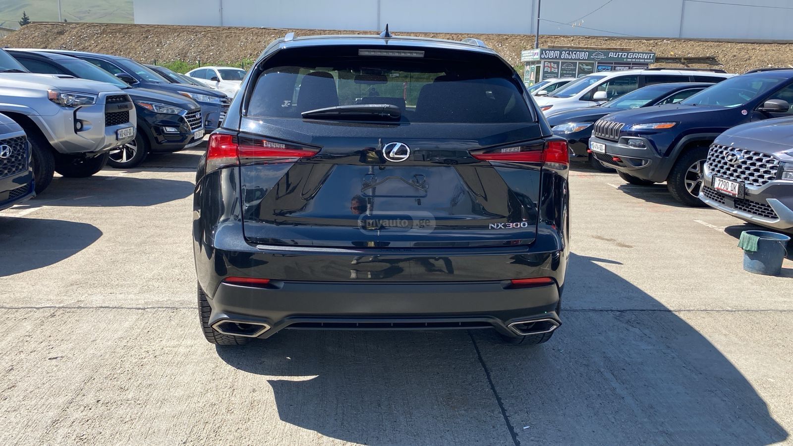Lexus NX 300 - фото 4