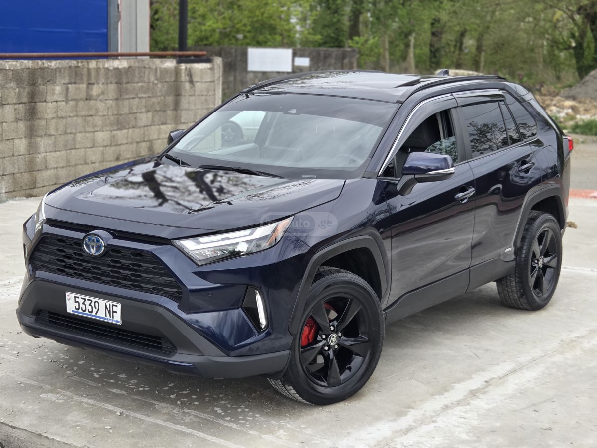 Toyota Rav 4 - фото 3