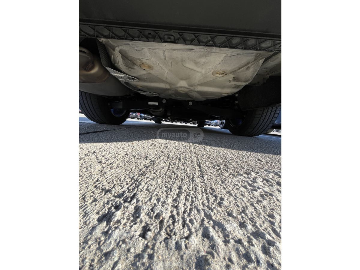 Volkswagen Passat - фото 14