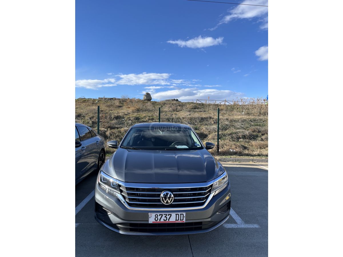 Volkswagen Passat - фото 2