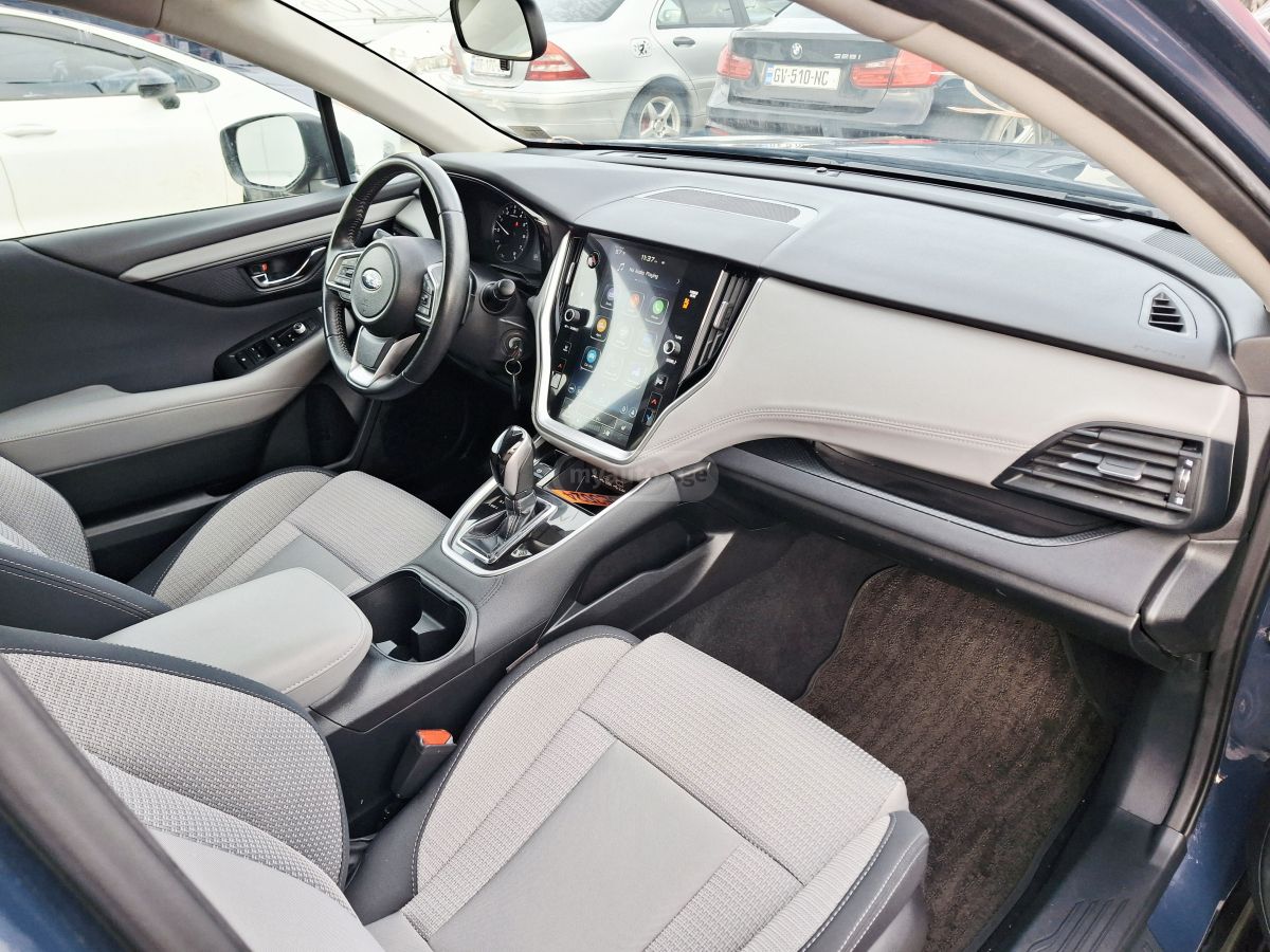 Subaru Base 4dr All-Wheel Drive CVT — миниатюра 10