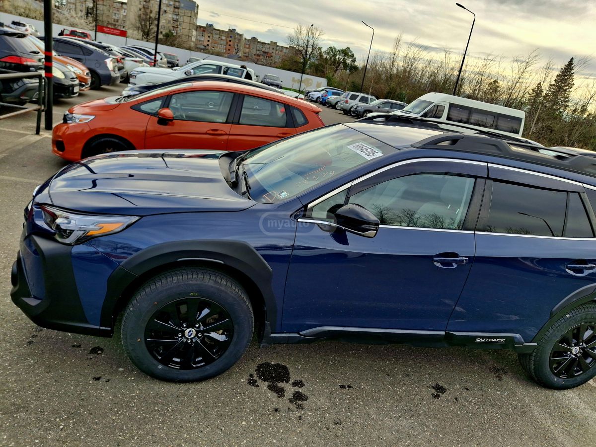 Subaru Base 4dr All-Wheel Drive CVT — миниатюра 14