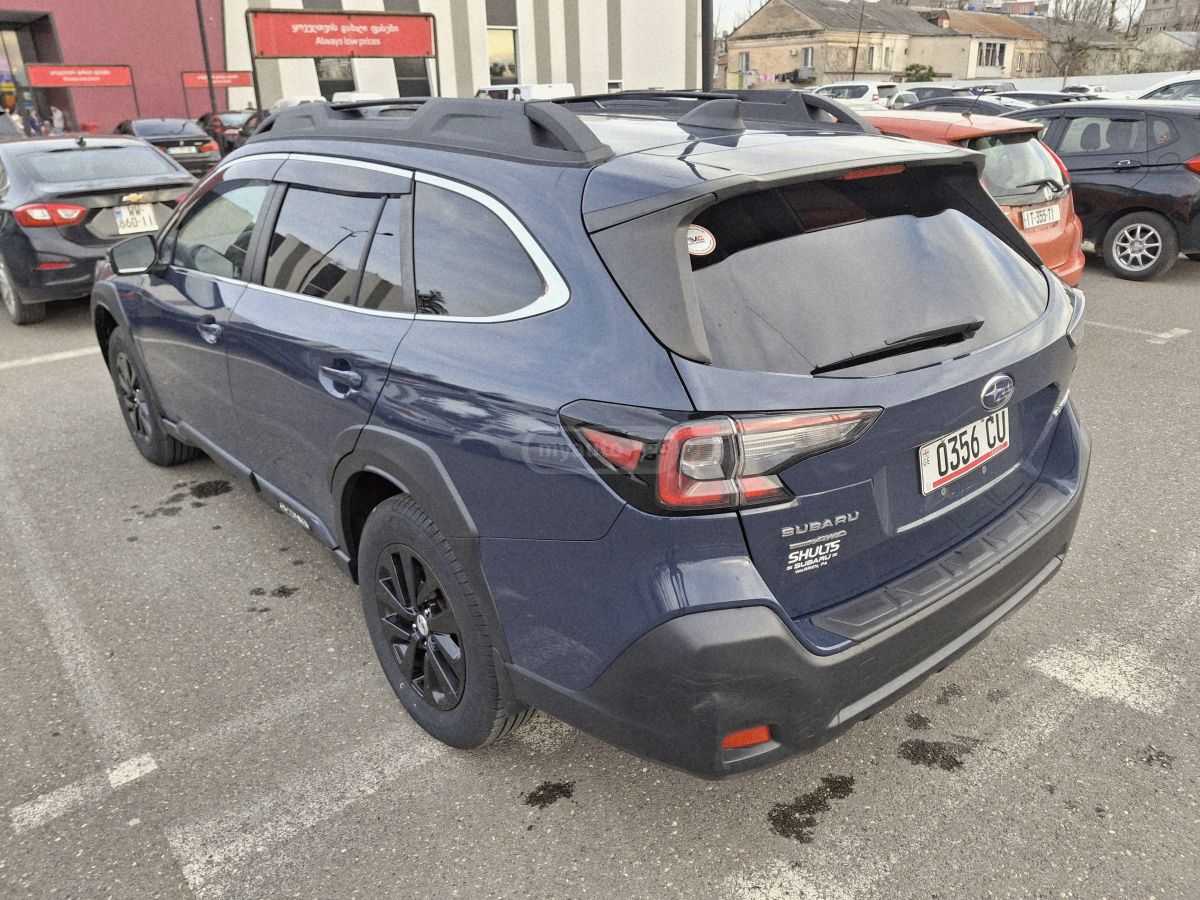 Subaru Base 4dr All-Wheel Drive CVT — миниатюра 5