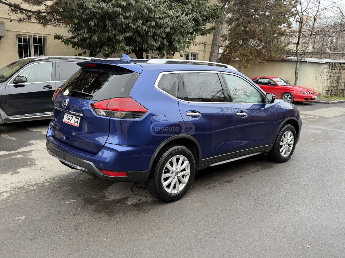 Nissan Rogue - фото 4