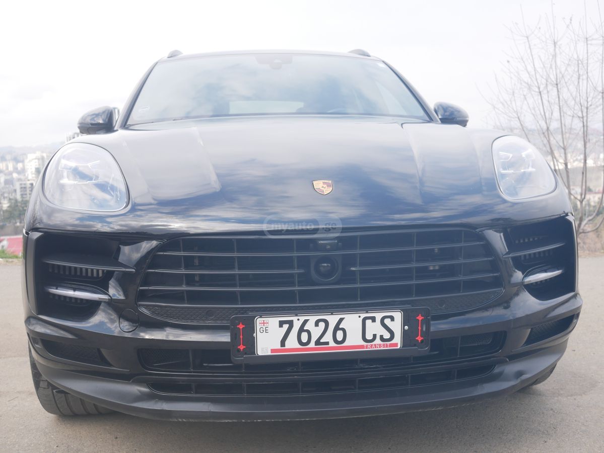 Porsche Macan - фото 1