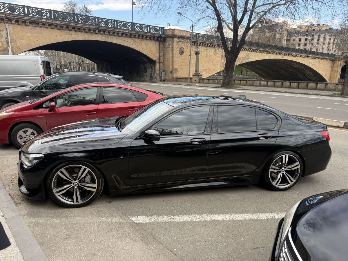 BMW 730 - фото 12