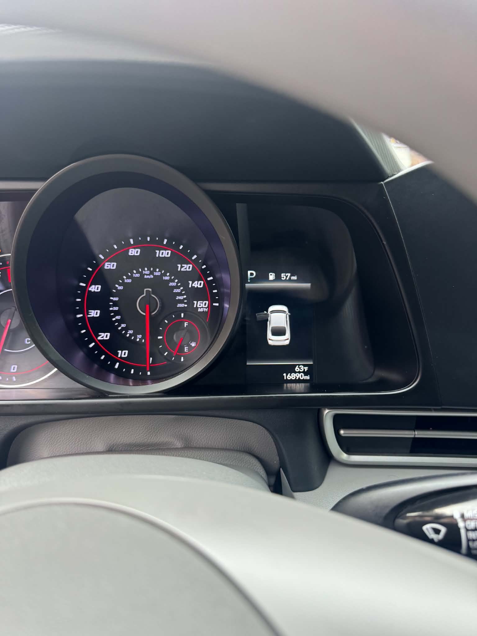 Hyundai Elantra - фото 6