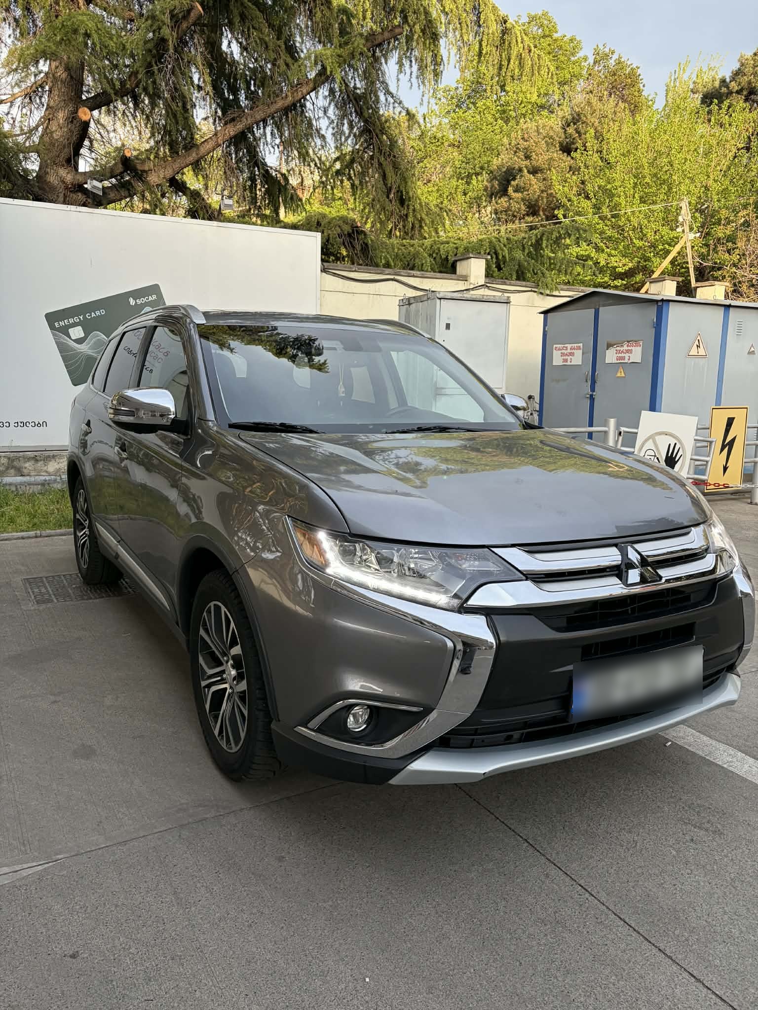 Mitsubishi Outlander - фото 4