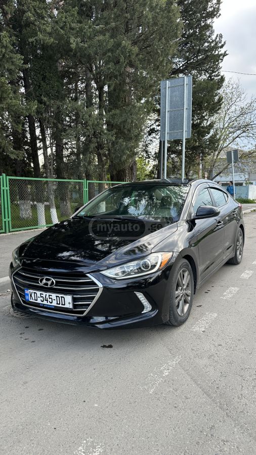 Hyundai Elantra - фото 2