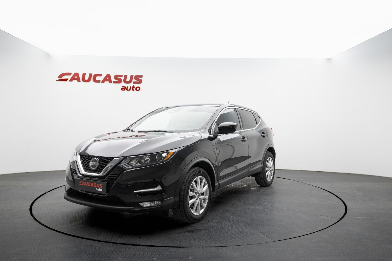 Nissan Rogue - фото 1