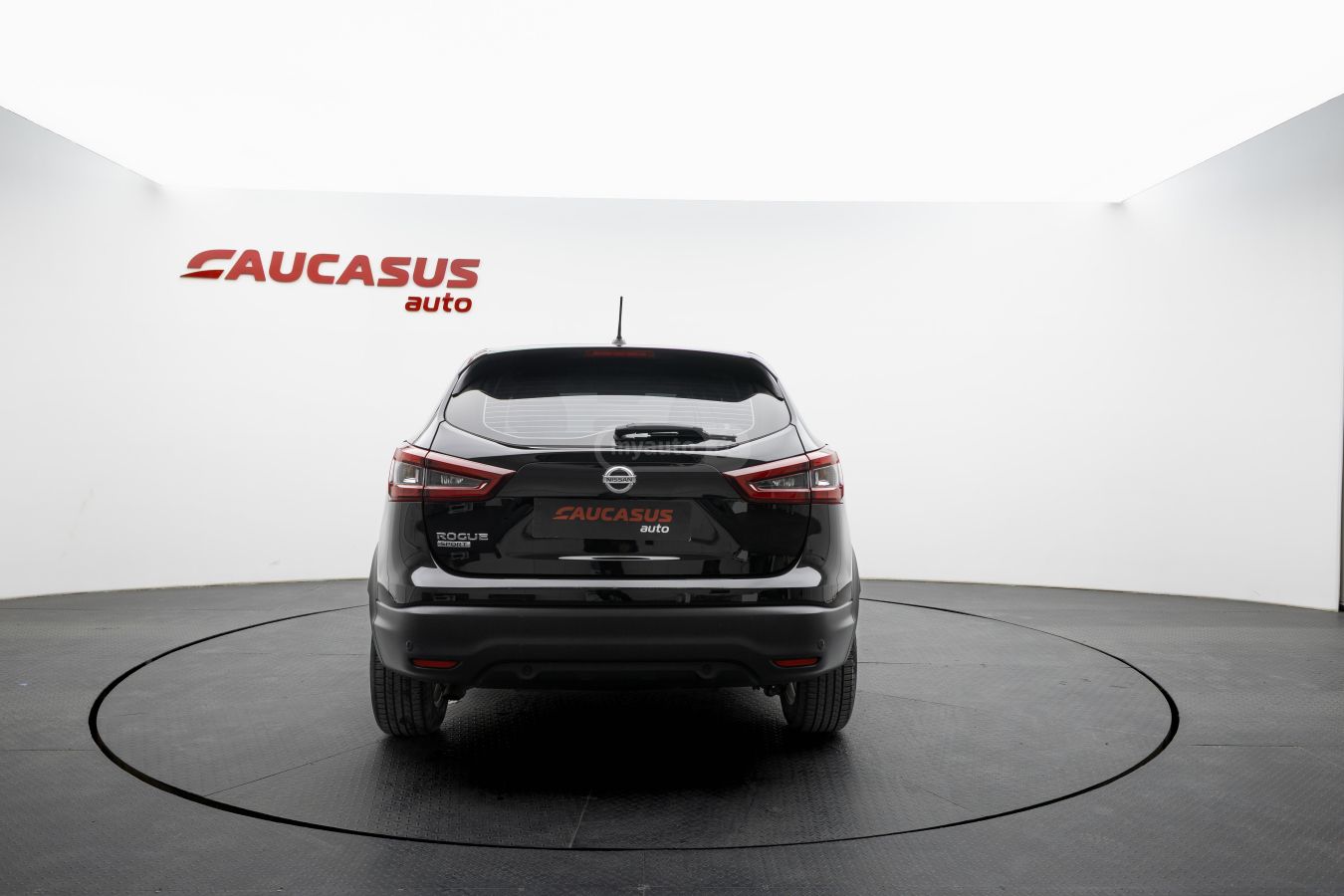 Nissan Rogue - фото 5