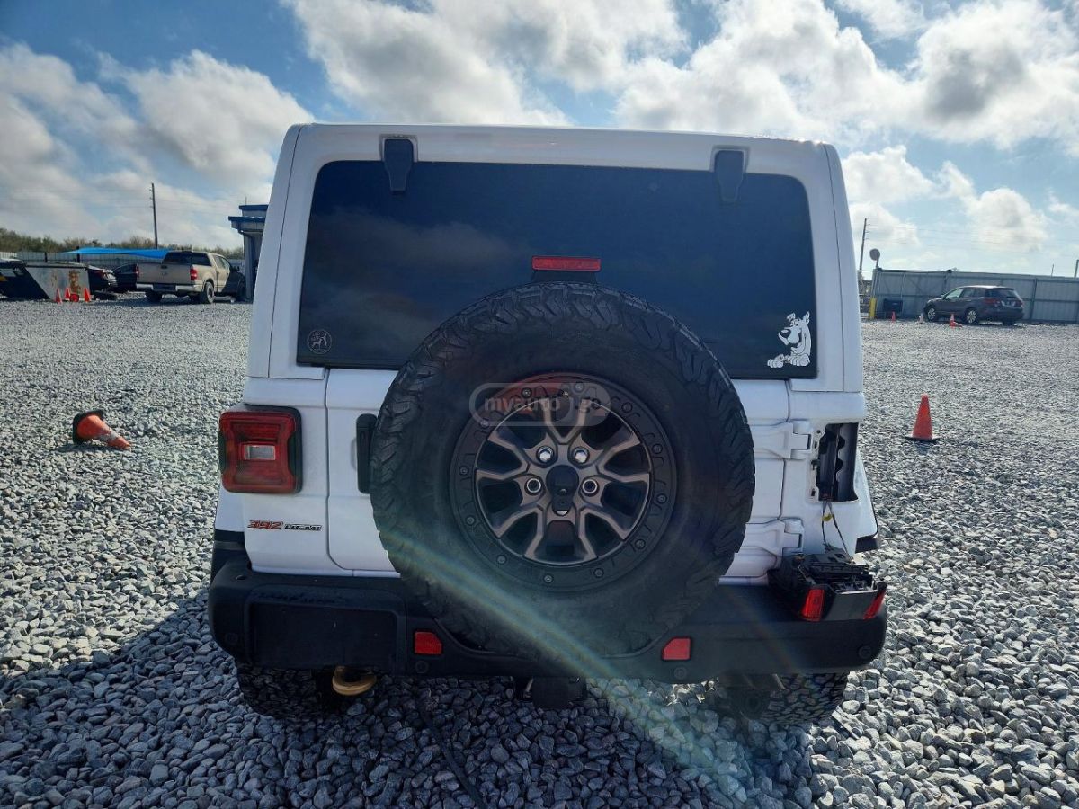 Jeep Wrangler - фото 6