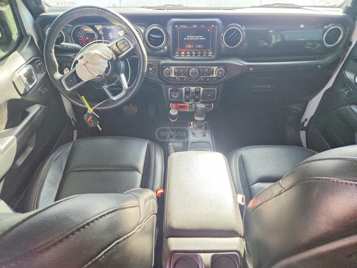 Jeep Wrangler - фото 8