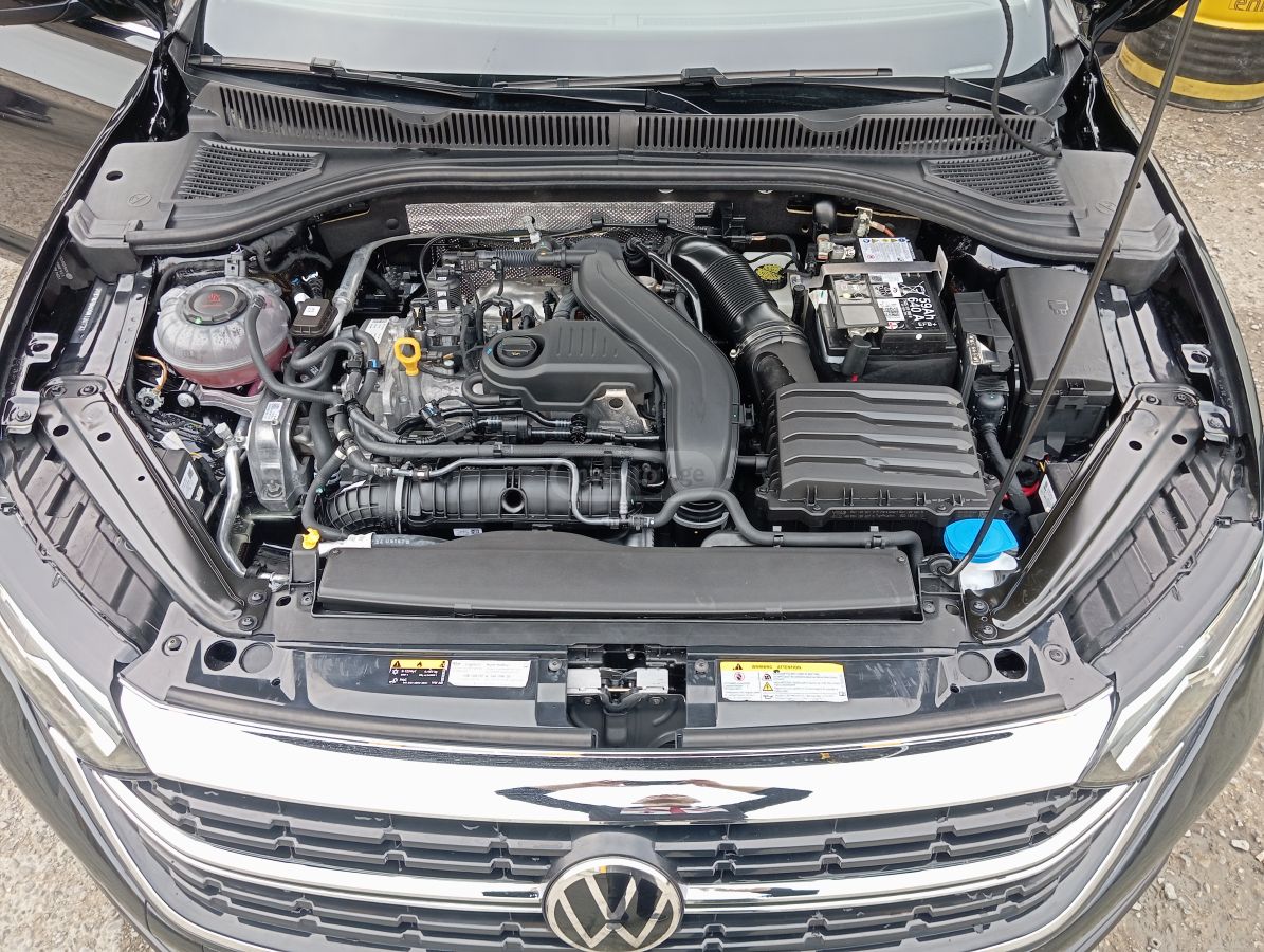 Volkswagen Jetta - фото 13