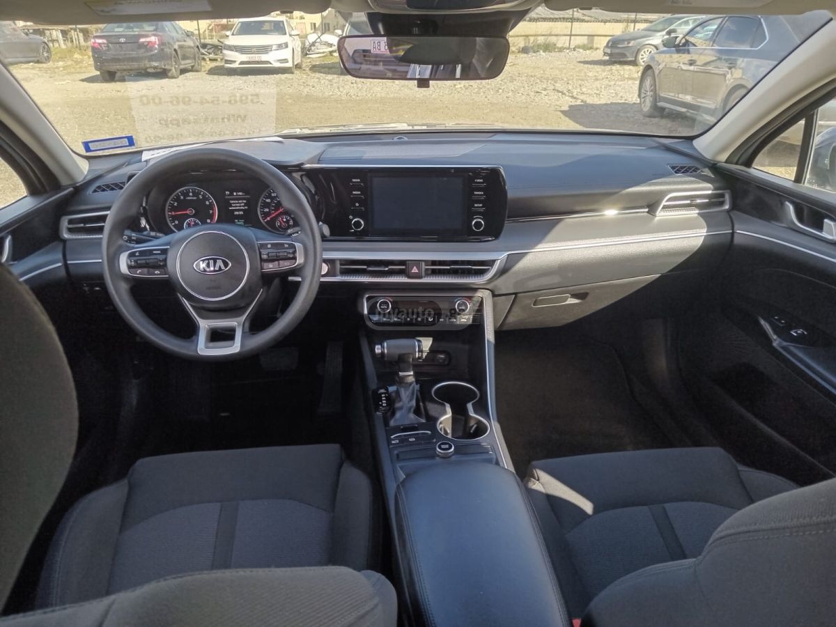 Kia K5 - фото 3