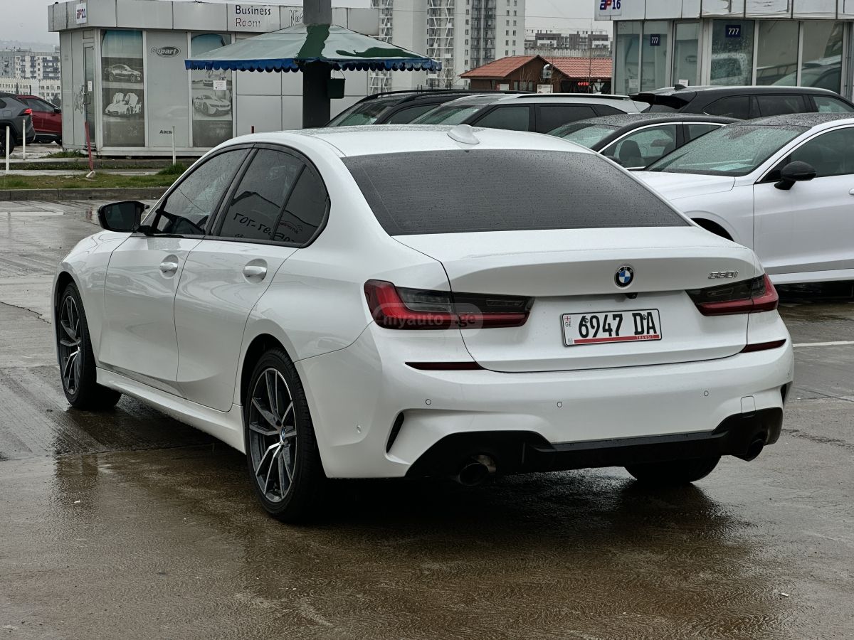 BMW  — миниатюра 6