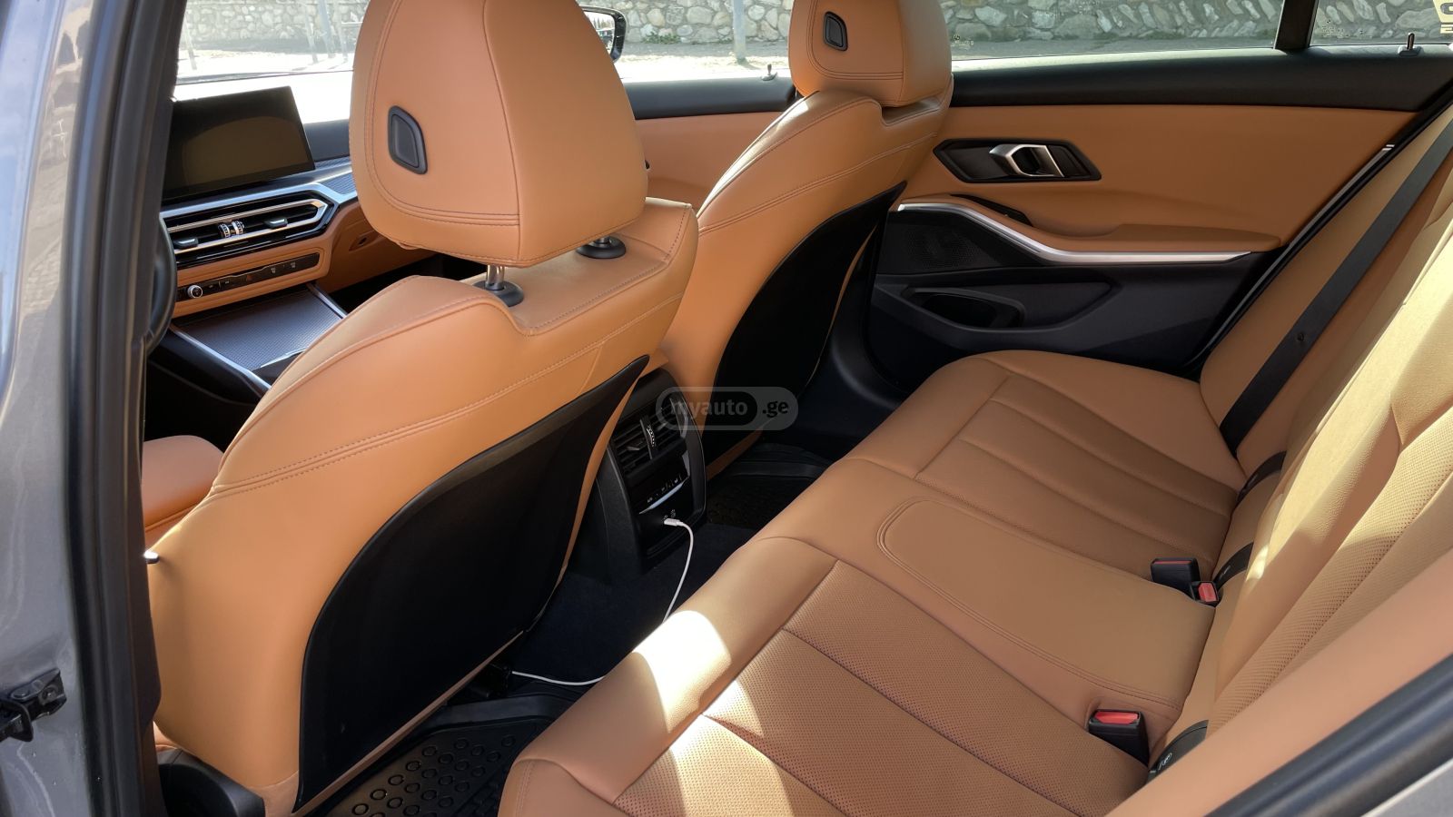 BMW M340 - фото 10