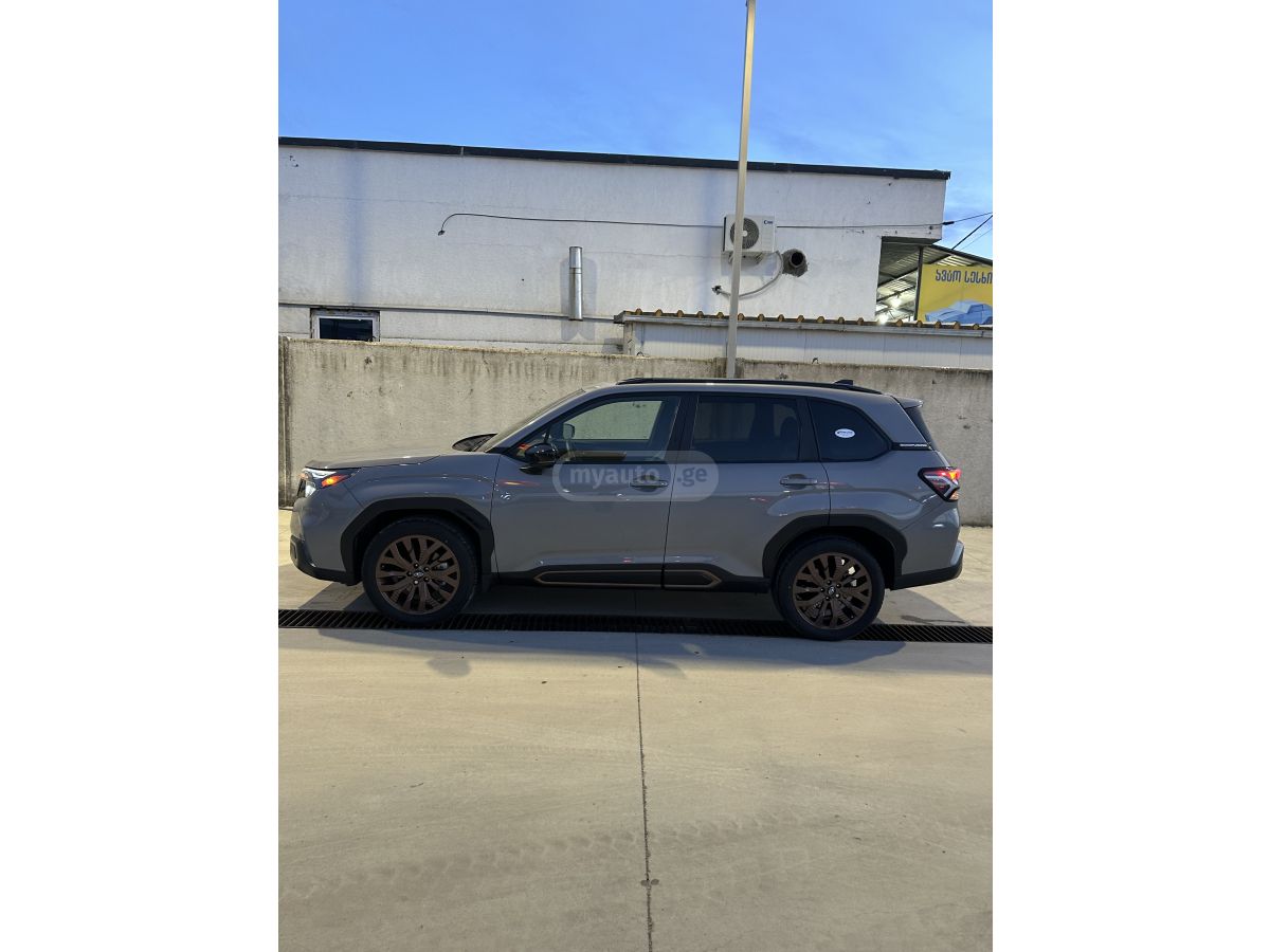 Subaru Forester - фото 2