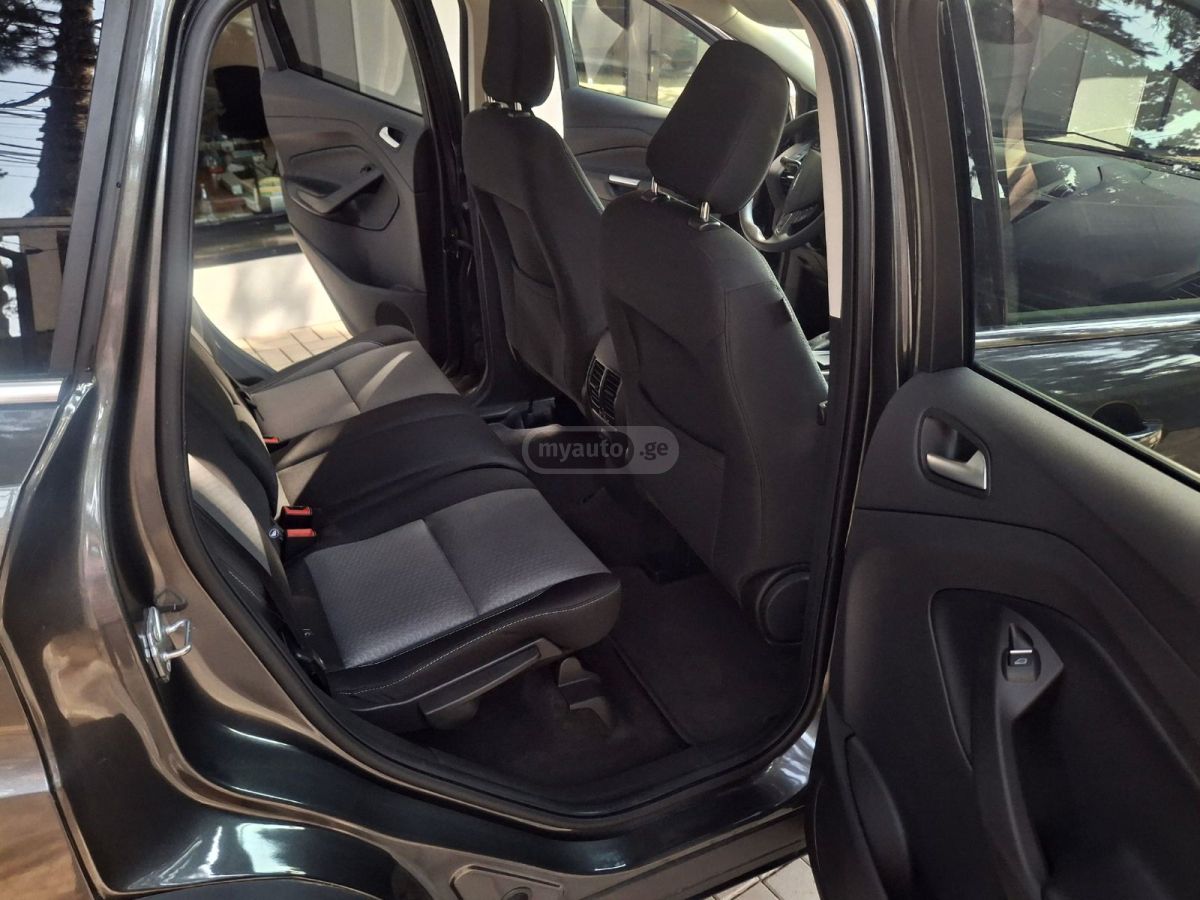 Ford Escape - фото 4