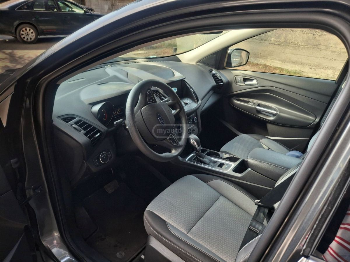 Ford Escape - фото 5