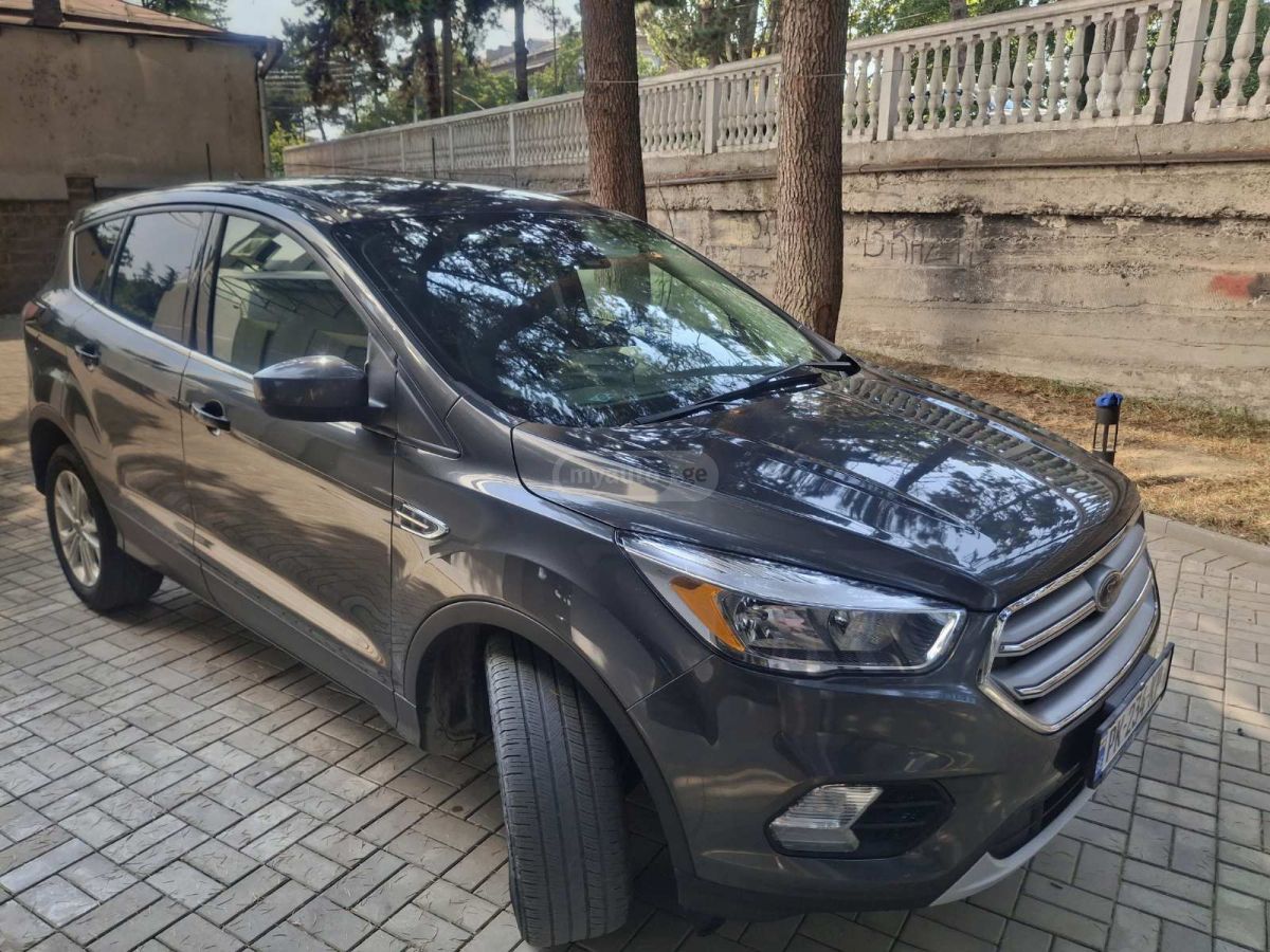 Ford Escape - фото 9