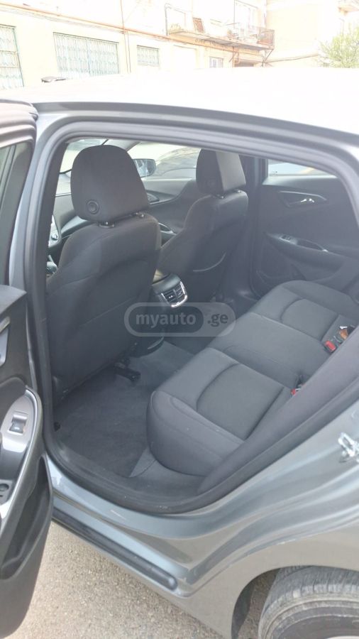 Chevrolet Malibu - фото 3