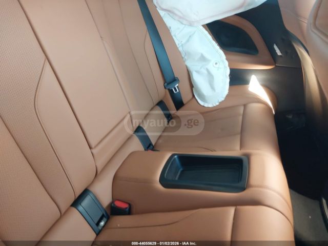 BMW M240 2026 — миниатюра 9