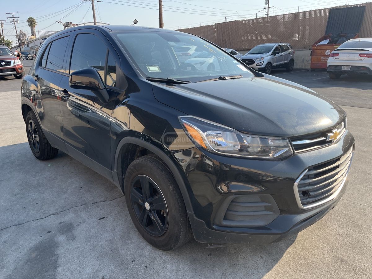 Chevrolet Trax - фото 1