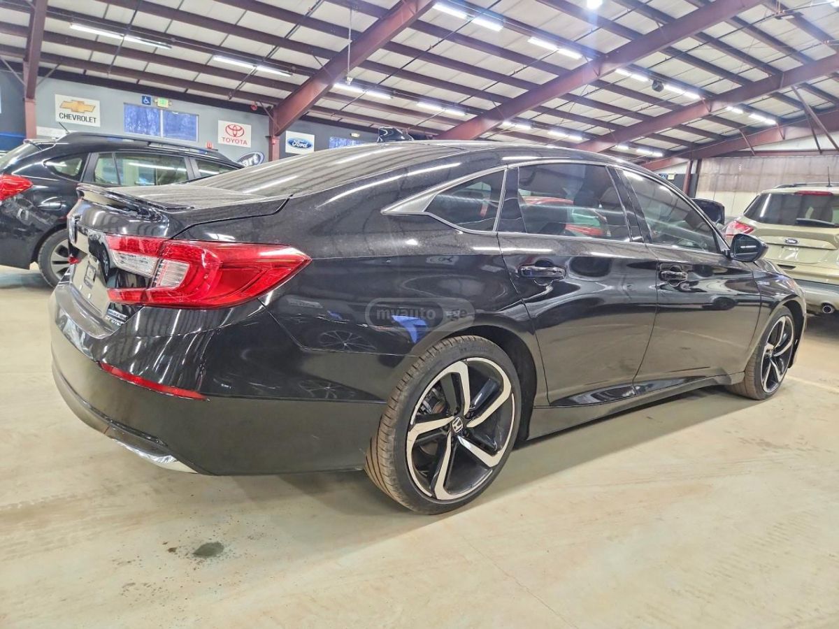 Honda Accord - фото 5