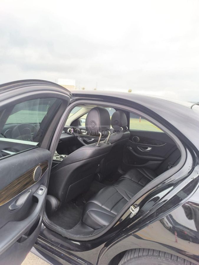 Mercedes-Benz C 300 - фото 11