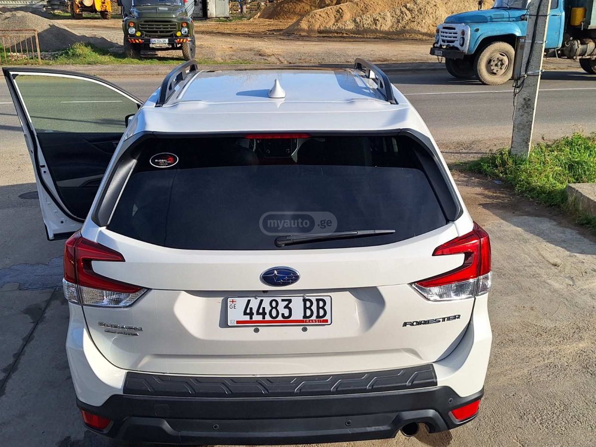 Subaru Limited 4dr All-Wheel Drive CV — миниатюра 5