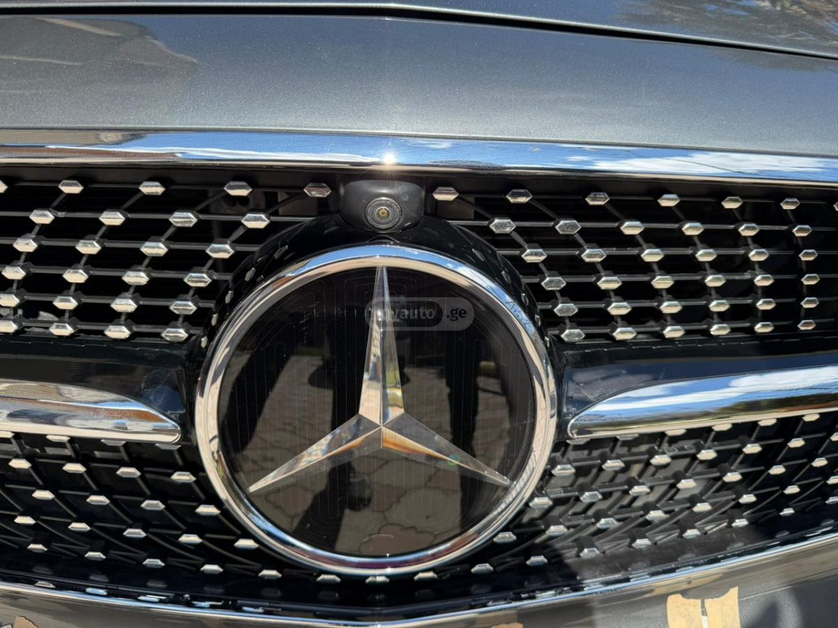 Mercedes-Benz E43 AMG - фото 13