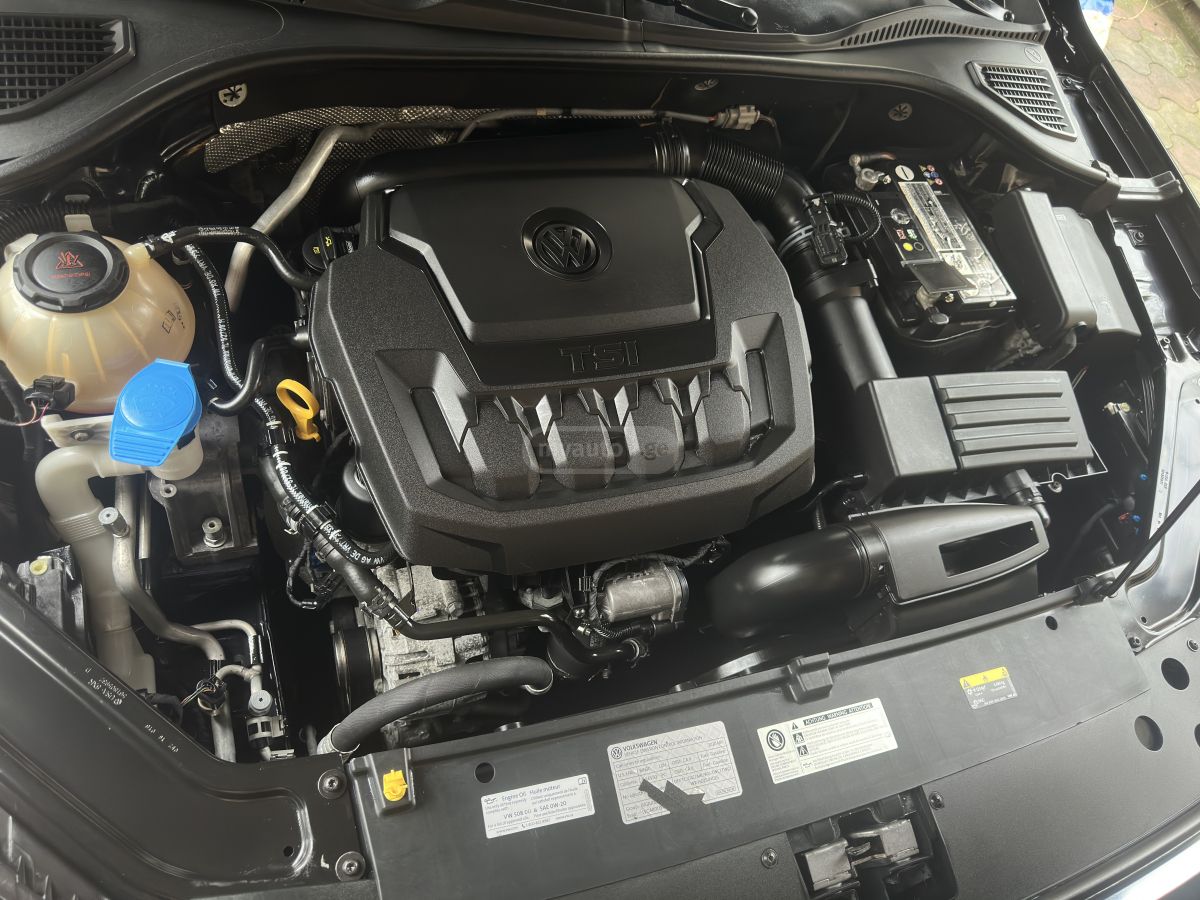 Volkswagen Passat - фото 12