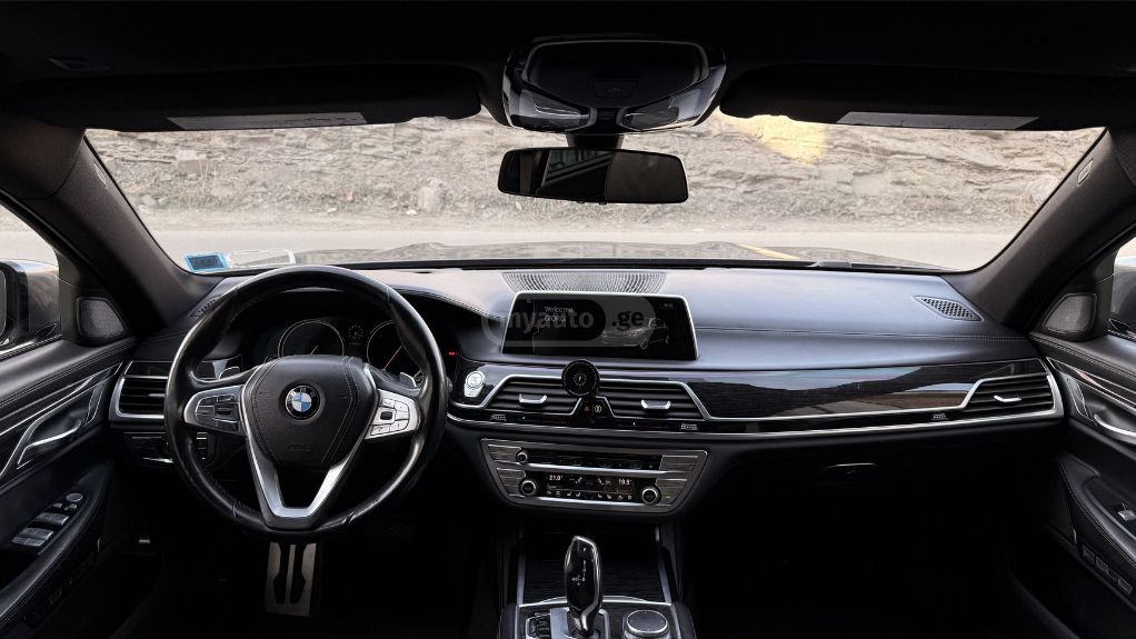 BMW 740 - фото 4