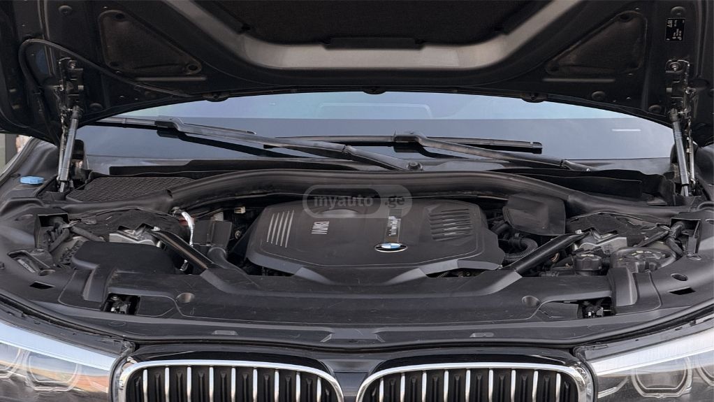 BMW 740 - фото 8