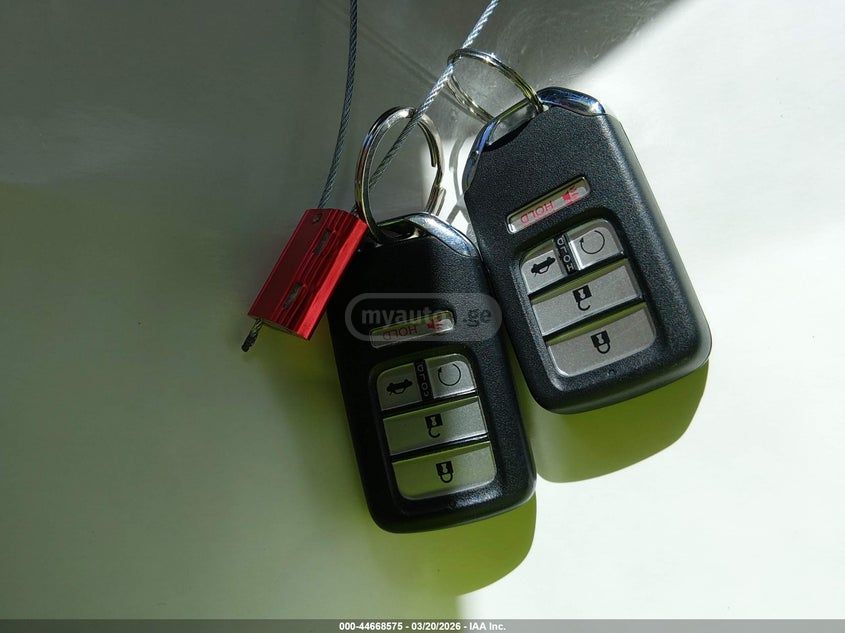 Honda Accord - фото 10