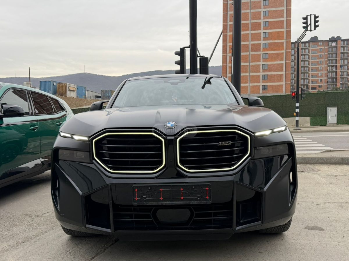 BMW XM Base 4dr All-Wheel Drive Sport 2023 — миниатюра 1