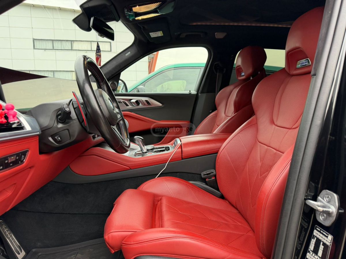 BMW XM Base 4dr All-Wheel Drive Sport 2023 — миниатюра 4