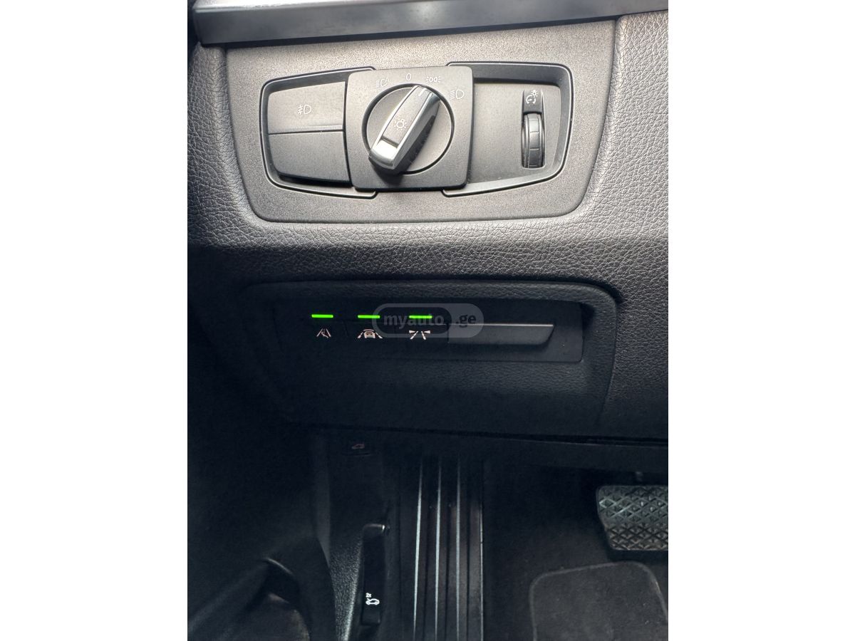 BMW 330 - фото 13
