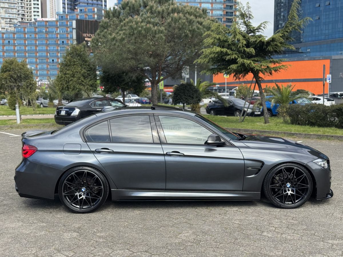 BMW 330 - фото 7